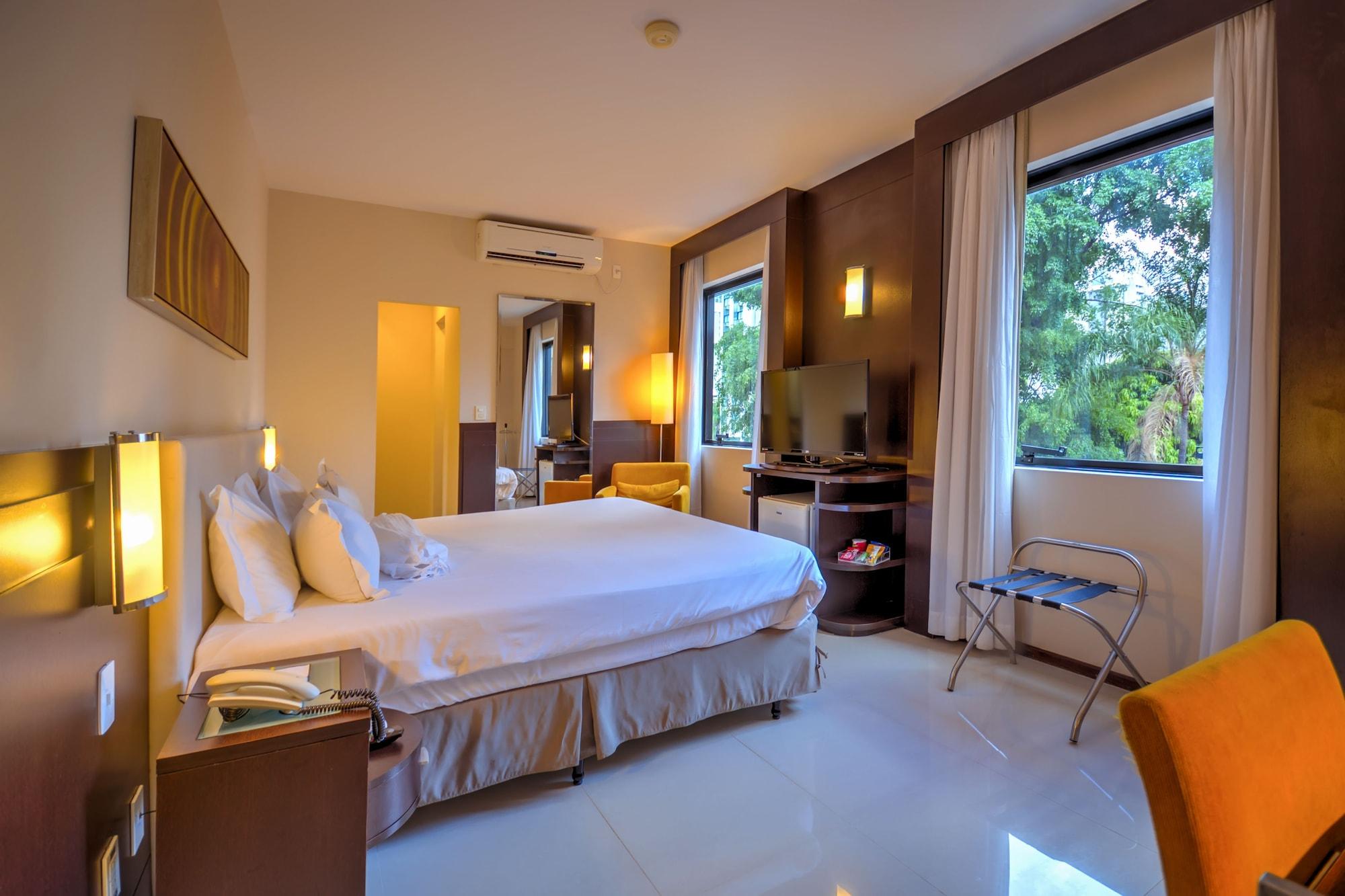 Royal Boutique Savassi Hotel Belo Horizonte Esterno foto A room at the hotel