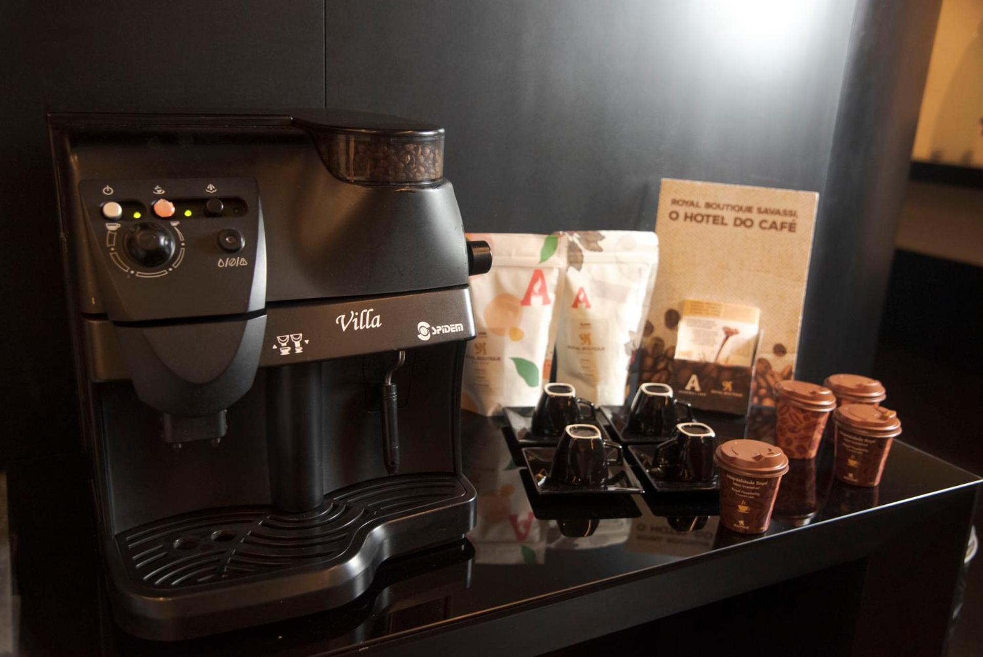 Royal Boutique Savassi Hotel Belo Horizonte Esterno foto A Nespresso machine