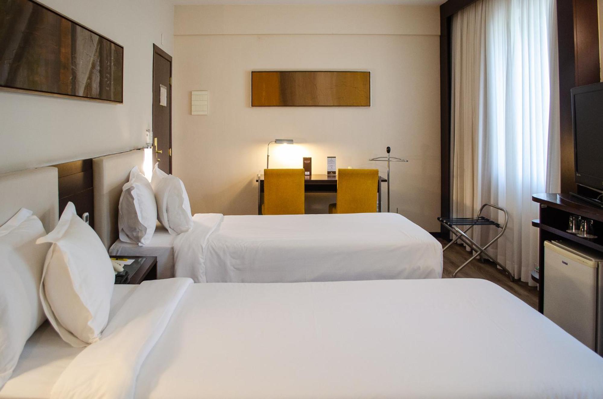 Royal Boutique Savassi Hotel Belo Horizonte Esterno foto A room at the hotel
